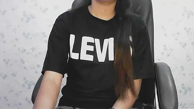 collage hoty online show from February 5, 2:49 am