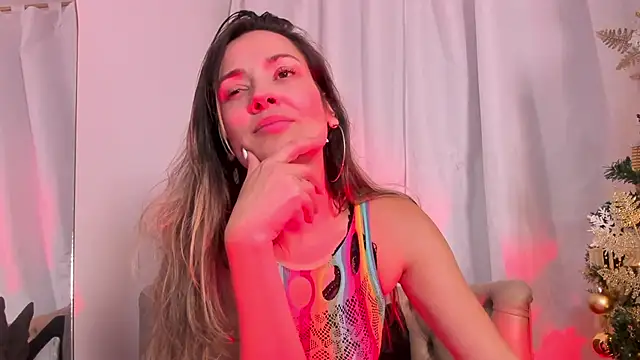 camilawm19 online show from December 11, 6:58 am