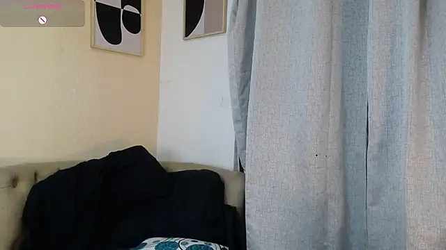 camilawm19 online show from January 10, 4:03 am