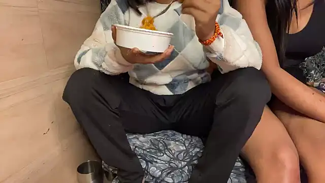 Snapshot of mystical_zara chatting on January 28, 9:08 pm mystical zara online show from January 28, 9:08 pm