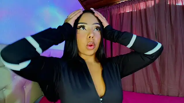 DafneMillers online show from January 28, 6:49 pm