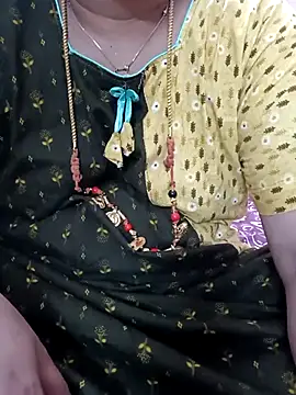 gaurika18 online show from March 11, 7:47 pm