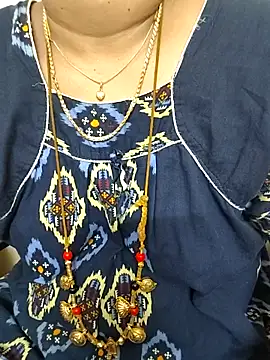 gaurika18 online show from September 12, 12:44 am