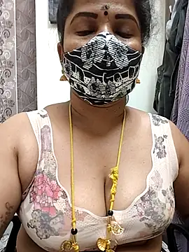 gaurika18 online show from May 24, 5:40 pm