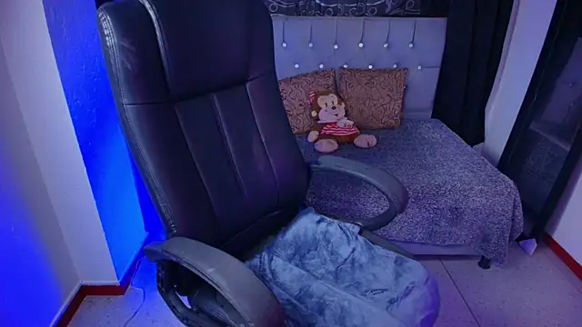 meggan 77 online show from September 21, 5:20 am