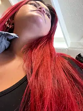 lia moon77 online show from October 27, 8:02 pm