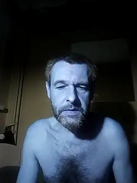 Snapshot of Andrzej-M chatting on September 12, 10:32 pm Andrzej-M online show from September 12, 10:32 pm
