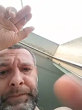 Snapshot of Andrzej-M chatting on May 31, 6:09 pm Andrzej-M online show from May 31, 6:09 pm
