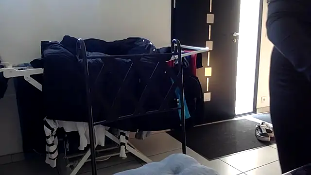 vanillesoumise online show from March 3, 9:33 am