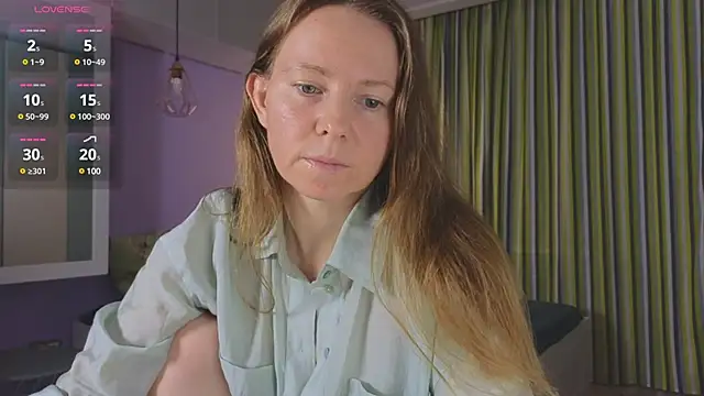 Snapshot of JanePearl chatting on December 15, 5:31 pm JanePearl online show from December 15, 5:31 pm