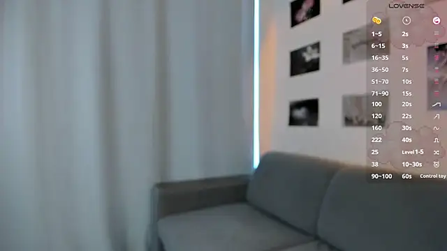 SofiaSimons online show from March 15, 6:25 am