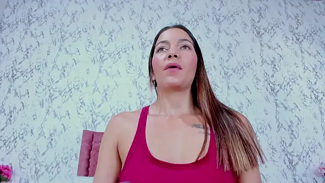 Mia Malkovaa  online show from December 3, 4:16 pm