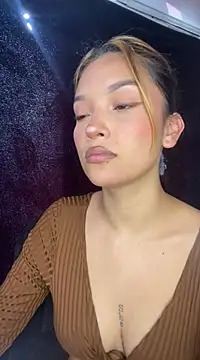 baby lizy online show from February 6, 7:51 pm