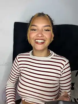 baby lizy online show from February 11, 9:14 pm