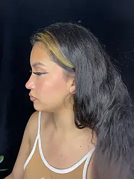 baby lizy online show from March 7, 9:06 pm