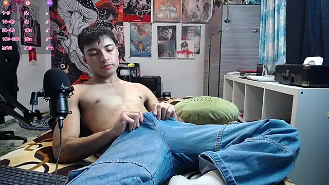 dylan fun18 online show from April 7, 11:15 pm