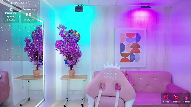 Gabby evanns online show from October 24, 12:01 pm