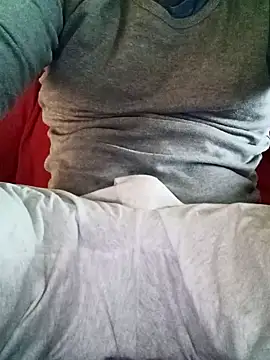 adre84s online show from February 19, 8:44 am