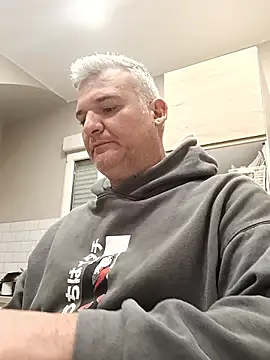 Holaluz2 online show from January 5, 6:00 pm