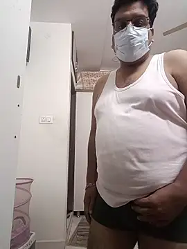 Snapshot of ridetoheaven chatting on November 29, 6:49 am ridetoheaven online show from November 29, 6:49 am