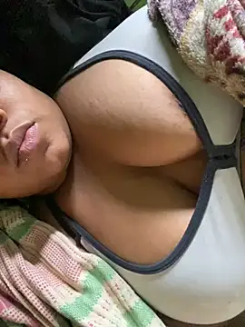 vic pretynhaa online show from February 16, 3:05 pm