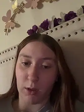 papsmirf   online show from February 24, 6:50 pm