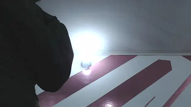 Kitten Hot  online show from December 14, 9:30 pm