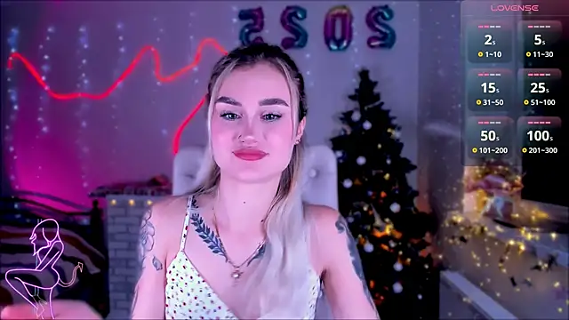 Snapshot of _Ravenaa chatting on January 17, 10:55 am  Ravenaa online show from January 17, 10:55 am