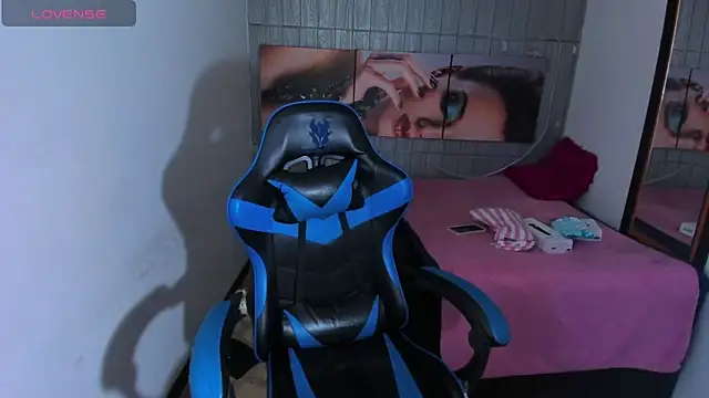 Catalehia Milk online show from September 12, 3:39 am