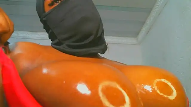 Snapshot of XPanther_24 chatting on March 17, 6:29 am XPanther 24 online show from March 17, 6:29 am