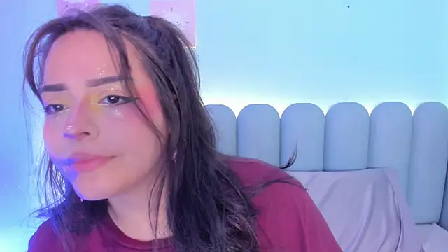 curvy rousi online show from September 10, 11:32 am