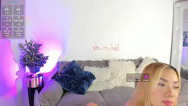 Sofi Vasquez online show from February 17, 11:53 pm