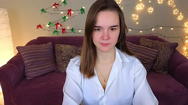 Snapshot of LindaRobertz chatting on January 10, 2:25 am LindaRobertz online show from January 10, 2:25 am