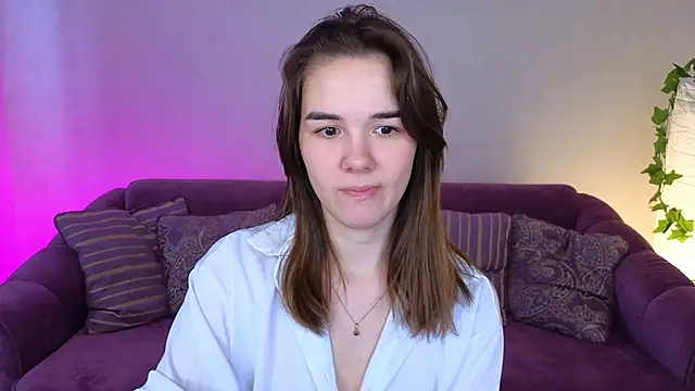 Snapshot of LindaRobertz chatting on January 24, 12:10 pm LindaRobertz online show from January 24, 12:10 pm