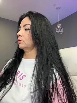 Snapshot of Hot_beauty__ chatting on October 13, 12:32 am Hot beauty online show from October 13, 12:32 am