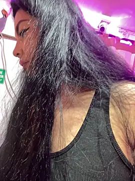 Snapshot of Hot_beauty__ chatting on October 18, 3:53 am Hot beauty online show from October 18, 3:53 am