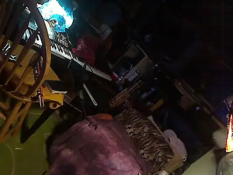 DREAMZ420 online show from May 28, 7:44 pm