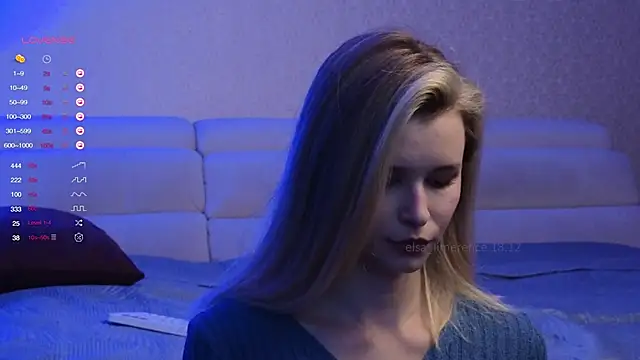 Snapshot of elsa_limerence chatting on December 18, 1:26 am elsa limerence online show from December 18, 1:26 am