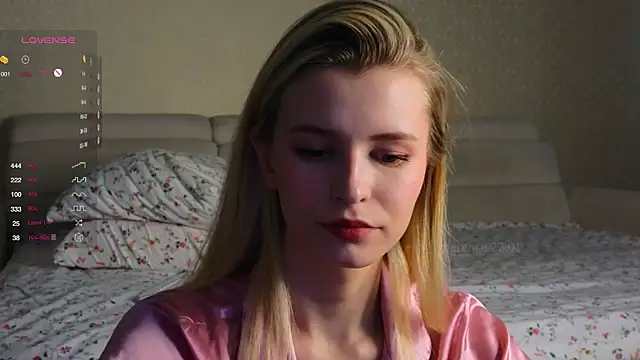 Snapshot of elsa_limerence chatting on January 22, 6:52 am elsa limerence online show from January 22, 6:52 am