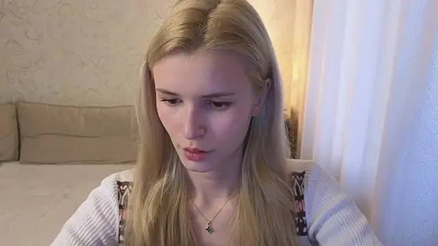 elsa limerence online show from May 30, 3:20 pm