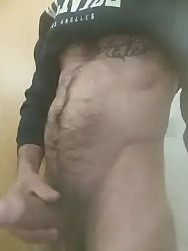 jonyfree1978 online show from December 12, 2:04 am