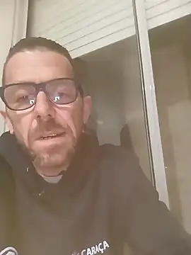 jonyfree1978 online show from January 6, 12:05 am