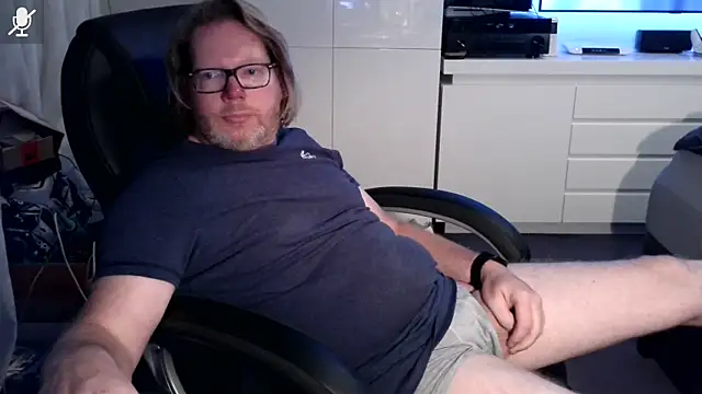 VSteph online show from September 11, 7:25 pm