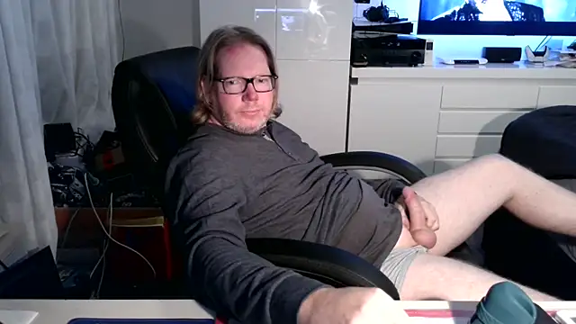 VSteph online show from October 17, 7:49 pm