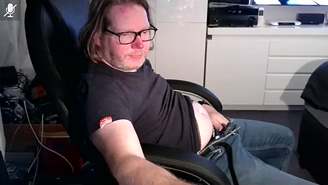 VSteph online show from October 20, 7:36 pm