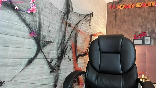 alice  tylor online show from November 1, 11:34 am