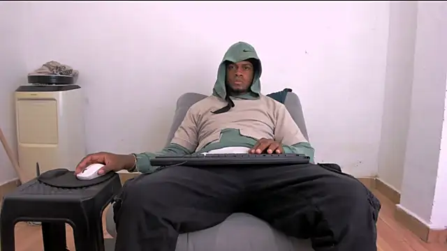 Snapshot of jack_crawfortt chatting on October 9, 12:52 am jack crawfortt online show from October 9, 12:52 am