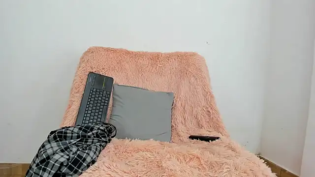 Snapshot of jack_crawfortt chatting on November 11, 2:17 pm jack crawfortt online show from November 11, 2:17 pm