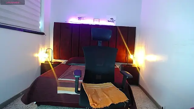 Zuzana21 online show from February 1, 12:47 pm