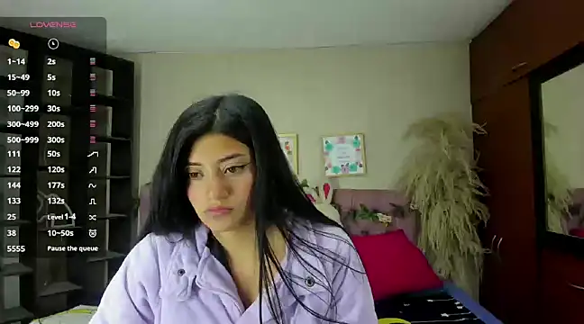 Snapshot of Lia_Keen chatting on January 21, 8:21 pm Lia Keen online show from January 21, 8:21 pm